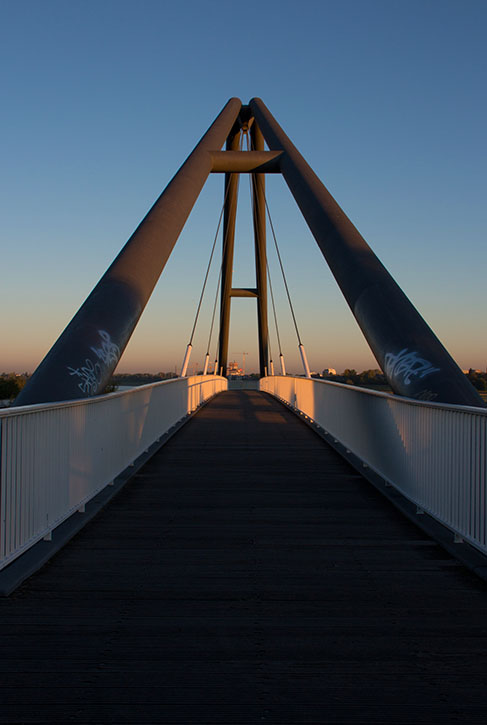 Düsseldorf Brücke Medienhafen